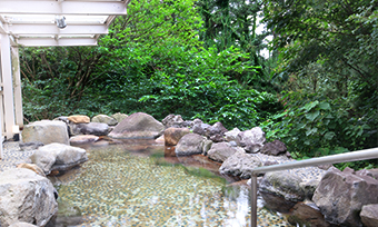 男湯